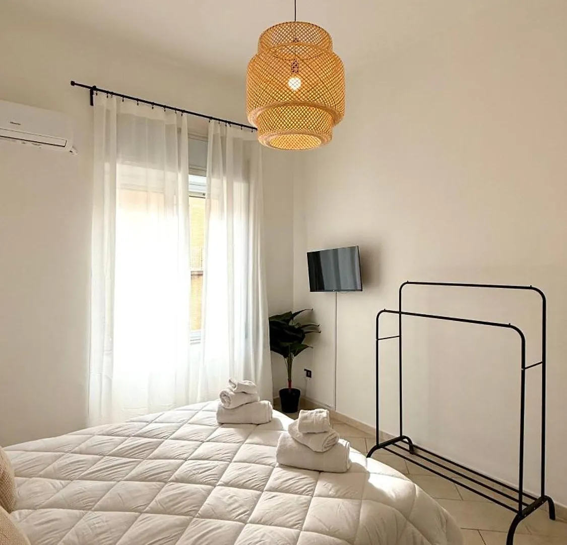 Cozy Central Apartment Napoli 0*, Naples Italy
