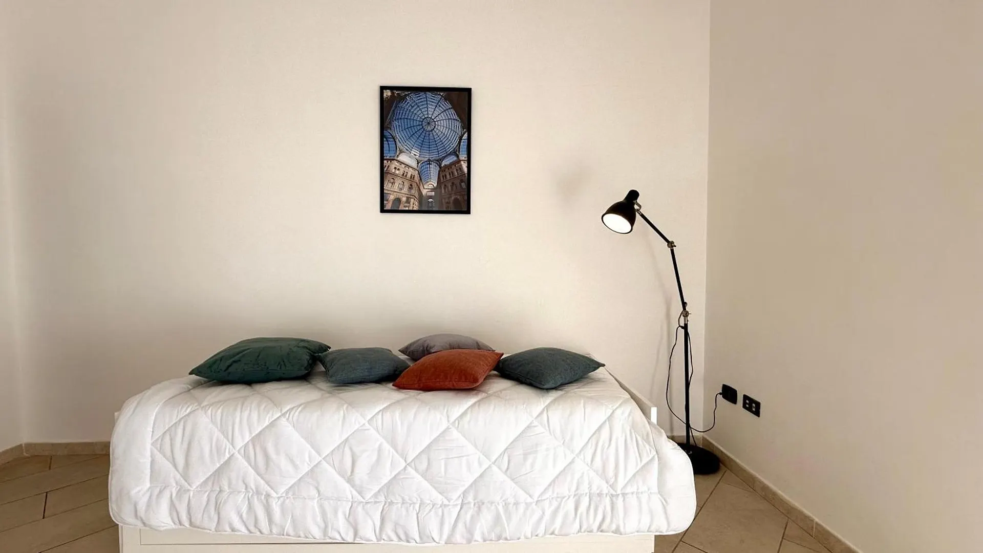 Cozy Central Apartment Napoli 0*, Naples Italy